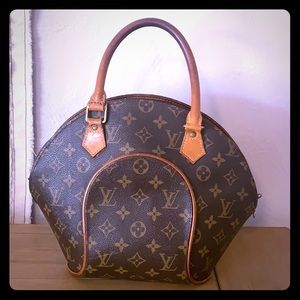 Louis Vuitton Eclipse purse